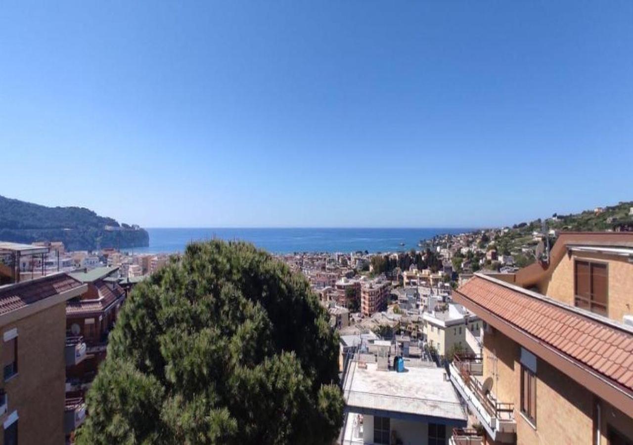 Vistamare Apartment Gaeta Bagian luar foto